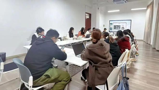 划”智能创意与融合出版工作坊成功举办EVO真人平台第二期“AIGC跃升计(图13)